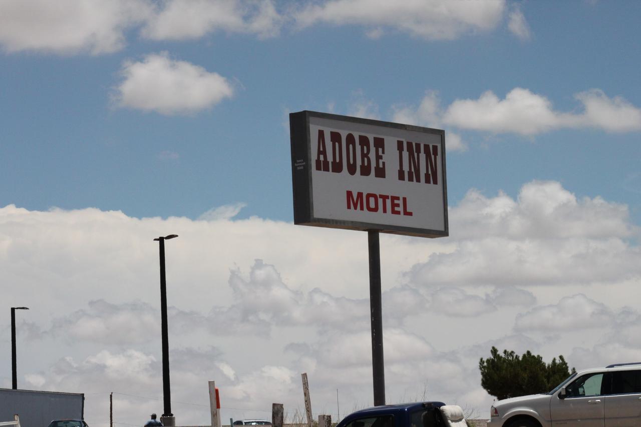 Adobe Inn Motel Clint Exterior foto